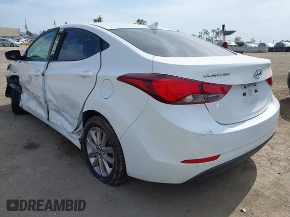 2015 Hyundai Elantra SE с VIN 5NPDH4AE7FH592021, выставлен на аукционе IAAI как лот 42251541 с пробегом Не указан миль и . История ставок и продаж доступна на DreamBid. Изображение 3.