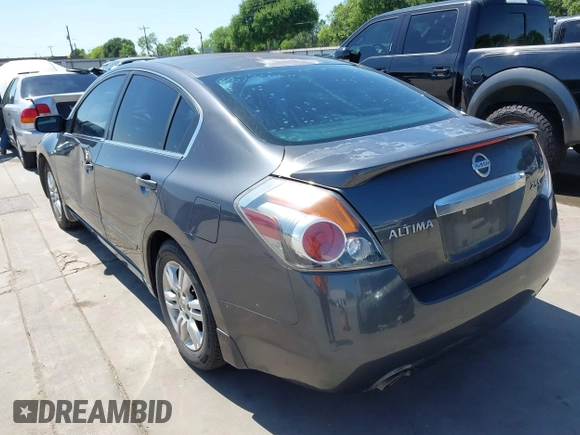 2012 Nissan Altima 2.5 with VIN 1N4AL2AP0CN566515, listed as a IAAI auction lot 41977356 with 294,729 mi miles and . Bid and sale history available at DreamBid. Image 3.