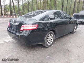2011 Toyota Camry LE with VIN 4T1BK3EK1BU128866, listed as a IAAI auction lot 41990577 with 291,043 mi miles. Bid and sale history available at carsss.com. Image 4.