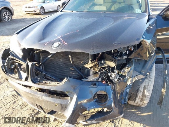 2017 BMW X3 xDrive35i with VIN 5UXWX7C35H0U44070, listed as a IAAI auction lot 41510326 with Not Provided miles and . Bid and sale history available at DreamBid. Image 6.
