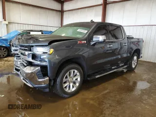 2021 Chevrolet Silverado 1500 LTZ with VIN 1GCUYGED1MZ220280, listed as a Copart auction lot 55361055 with 33,805 mi miles and Salvage Title. Bid and sale history available at DreamBid. Image 1.