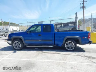 2003 Chevrolet Silverado 1500 LT with VIN 1GCEK19T83E128013, listed as a IAAI auction lot 41765827 with 195,646 mi miles. Bid and sale history available at carsss.com. Image 14.