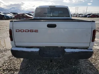 1998 Dodge Ram 1500 with VIN 1B7HC13Z3WJ103121, listed as a Copart auction lot 48040425 with 189,809 mi miles and Salvage Title. Bid and sale history available at carsss.com. Image 6.