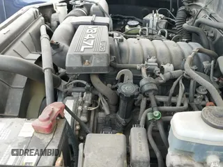 2005 Toyota Tundra Limited с VIN 5TBDT48105S487212, выставлен на аукционе IAAI как лот 42209364 с пробегом 194 883 миль миль и . История ставок и продаж доступна на DreamBid. Изображение 19.