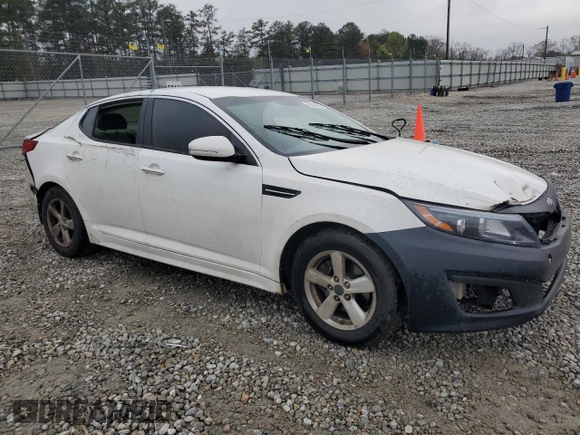 2015 Kia Optima LX with VIN KNAGM4A74F5566435, listed as a Copart auction lot 50004985 with 157,148 mi miles and Salvage Title. Bid and sale history available at carsss.com. Image 4.
