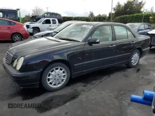 2001 Mercedes-Benz E-Class with VIN WDBJF65J81B383505, listed as a Copart auction lot 51350205 with 192,618 mi miles and Salvage Title. Bid and sale history available at carsss.com. Image 1.