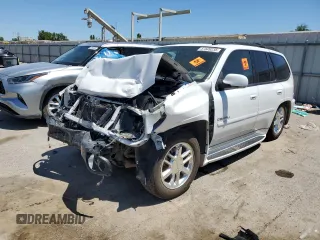 2007 GMC Envoy Denali z VIN 1GKET63M072101556, wystawiony jako Copart lot #57820235 z przebiegiem Nie podano mil oraz Szkoda całkowita • Salvage title. Historia ofert i sprzedaży dostępna na DreamBid. Obrazek 1.