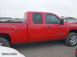 2011 Chevrolet Silverado 1500 LT with VIN 1GCRCSE04BZ375651, listed as a IAAI auction lot 41571329 with 320,878 mi miles. Bid and sale history available at carsss.com. Image 13.