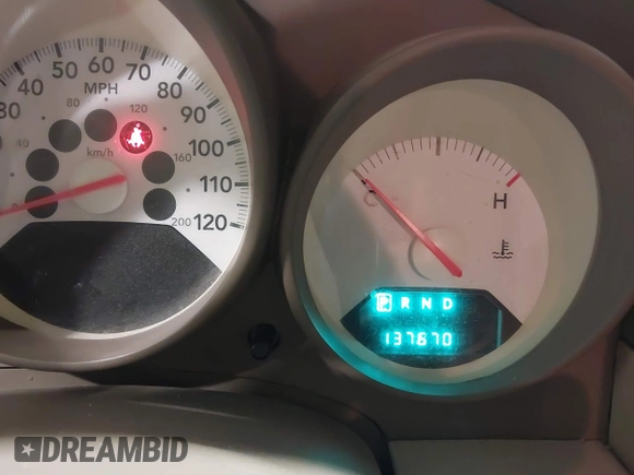 2007 Dodge Caliber with VIN 1B3HB28B87D328107, listed as a IAAI auction lot 41923365 with 137,670 mi miles and . Bid and sale history available at DreamBid. Image 7.