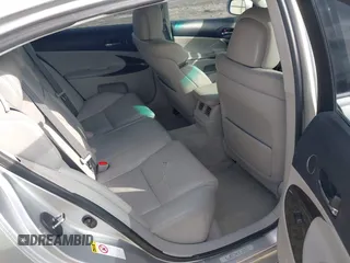 2011 Lexus GS 350 z VIN JTHBE1KS8B0051570, wystawiony jako IAAI lot #42276004 z przebiegiem 230 000 mil mil oraz . Historia ofert i sprzedaży dostępna na DreamBid. Obrazek 8.