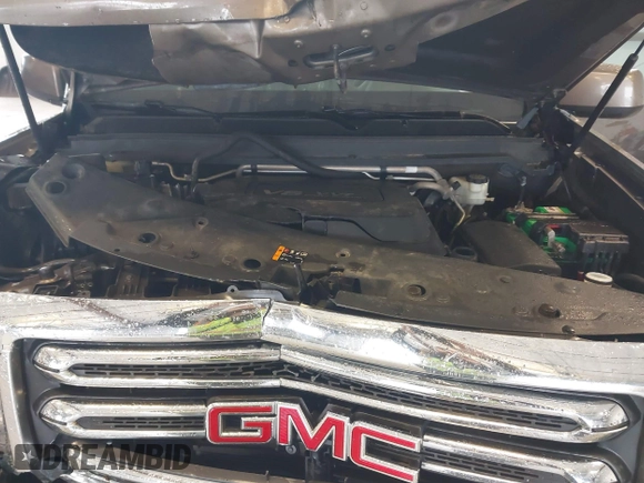 2015 GMC Canyon 2WD SLE with VIN 1GTG5BE31F1166383, listed as a IAAI auction lot 41640378 with 334,016 mi miles. Bid and sale history available at carsss.com. Image 10.