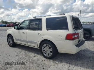 2007 Lincoln Navigator with VIN 5LMFU27567LJ12959, listed as a Copart auction lot 61891815 with 217,307 mi miles and Salvage title. Bid and sale history available at DreamBid. Image 2.