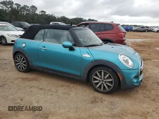 2016 MINI Convertible S z VIN WMWWG9C59G3A91280, wystawiony jako Copart lot #77838554 z przebiegiem 105 099 mil mil oraz Szkoda całkowita • Salvage title. Historia ofert i sprzedaży dostępna na DreamBid. Obrazek 4.