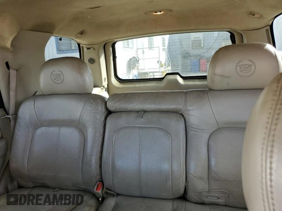 2002 Cadillac Escalade z VIN 1GYEC63TX2R296143, wystawiony jako Copart lot #45965545 z przebiegiem 288 265 mil mil oraz Szkoda całkowita • Salvage title. Historia ofert i sprzedaży dostępna na DreamBid. Obrazek 10.