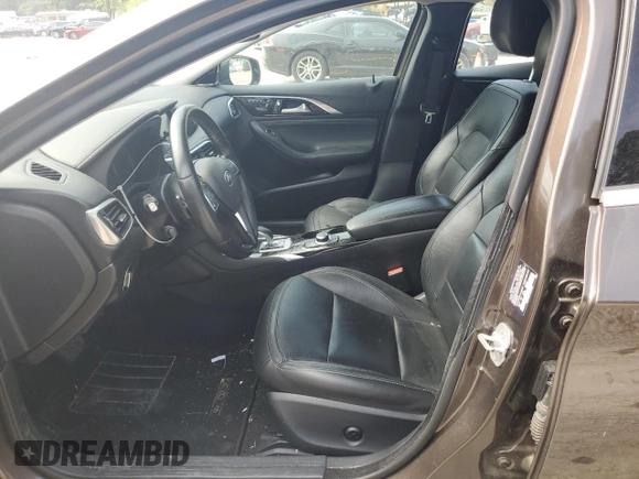 2018 Infiniti QX30 ESSENTIAL with VIN SJKCH5CP1JA053259, listed as a Copart auction lot 53453713 with 0 mi miles and Non Repairable. Bid and sale history available at carsss.com. Image 7.