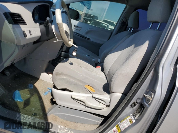2013 Toyota Sienna L with VIN 5TDZK3DC5DS369785, listed as a Copart auction lot 46327335 with 178,788 mi miles and Salvage Title. Bid and sale history available at carsss.com. Image 7.