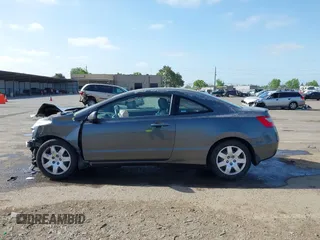 2009 Honda Civic Cpe LX with VIN 2HGFG12699H540664, listed as a IAAI auction lot 42100966 with Not Provided miles. Bid and sale history available at carsss.com. Image 15.