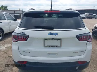 2018 Jeep Compass Limited with VIN 3C4NJDCBXJT298469, listed as a IAAI auction lot 42393665 with 61,589 mi miles and . Bid and sale history available at DreamBid. Image 16.