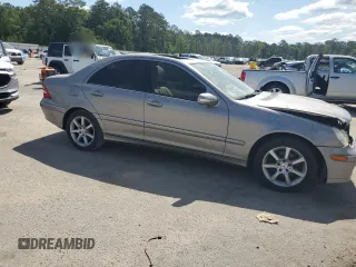 2007 Mercedes-Benz C 350 Sport z VIN WDBRF56H47F886961, wystawiony jako Copart lot #54680545 z przebiegiem 118 218 mil mil oraz Szkoda całkowita • Salvage title. Historia ofert i sprzedaży dostępna na DreamBid. Obrazek 4.