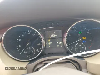 2010 Mercedes-Benz R with VIN 4JGCB6FB0AA104188, listed as a Copart auction lot 49900125 with 48,280 mi miles and Clean Title. Bid and sale history available at DreamBid. Image 9.
