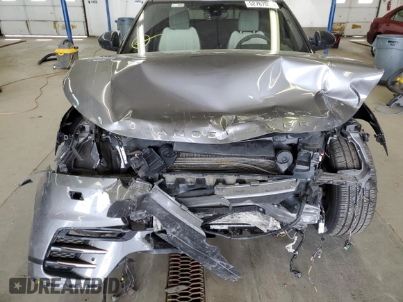 2019 Land Rover Range Rover Velar R-Dynamic SE with VIN SALYL2FV8KA211395, listed as a Copart auction lot 52767055 with 38,478 mi miles and Salvage title. Bid and sale history available at DreamBid. Image 12.
