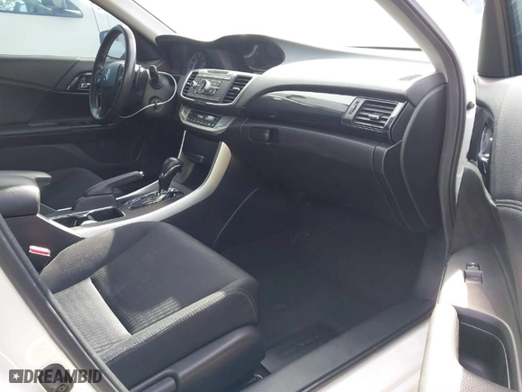 2015 Honda Accord Sedan Sport with VIN 1HGCR2F51FA241278, listed as a IAAI auction lot 41758959 with 95617 miles. Bid and sale history available at carsss.com. Image 5.