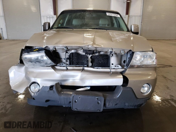 2004 Lincoln Aviator Luxury with VIN 5LMEU88HX4ZJ26458, listed as a Copart auction lot 52977254 with Not provided miles and Non repairable. Bid and sale history available at DreamBid. Image 5.