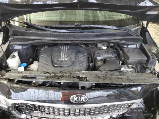 2017 Kia Sedona SX-L with VIN KNDME5C10H6271931, listed as a Copart auction lot 73215284 with 87,389 mi miles and Salvage Title. Bid and sale history available at carsss.com. Image 12.