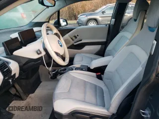 2015 BMW i3 with VIN WBY1Z4C55FV279545, listed as a Copart auction lot 70060362 with 0 mi miles. Bid and sale history available at carsss.com. Image 7.