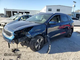 2017 Kia Niro FE with VIN KNDCB3LC3H5055071, listed as a Copart auction lot 85649084 with 0 mi miles and Salvage Title. Bid and sale history available at carsss.com. Image 1.