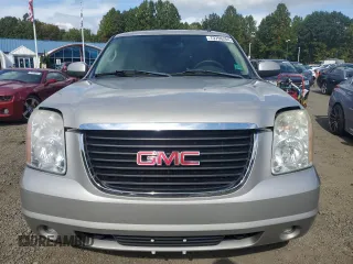 2007 GMC Yukon SLT with VIN 1GKFK13067J145249, listed as a Copart auction lot 73796204 with 185,683 mi miles and Clean Title. Bid and sale history available at carsss.com. Image 5.