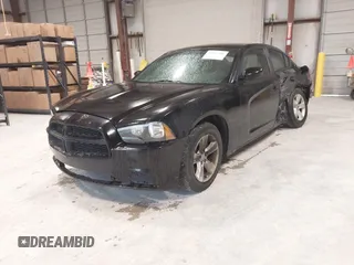 2012 Dodge Charger SE z VIN 2C3CDXBG1CH111701, wystawiony jako IAAI lot #42157486 z przebiegiem 194 488 mil mil oraz . Historia ofert i sprzedaży dostępna na DreamBid. Obrazek 2.