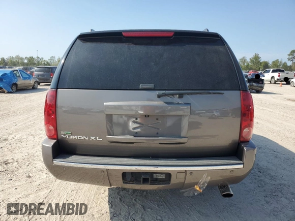2012 GMC Yukon XL Denali with VIN 1GKS1MEF7CR173657, listed as a Copart auction lot 80273744 with 185,326 mi miles and Salvage Title. Bid and sale history available at carsss.com. Image 6.