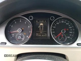 2012 Volkswagen CC Sport с VIN WVWMP7AN7CE536242, выставлен на аукционе Copart как лот 57143035 с пробегом 177 709 миль миль и Списание • Salvage title. История ставок и продаж доступна на DreamBid. Изображение 9.