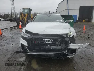 2023 Audi SQ8 Premium Plus z VIN WA1AWBF18PD007077, wystawiony jako Copart lot #49072304 z przebiegiem 27 554 mil mil oraz . Historia ofert i sprzedaży dostępna na DreamBid. Obrazek 5.