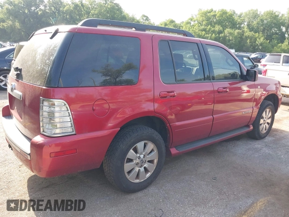 2007 Mercury Mountaineer z VIN 4M2EU37E47UJ12679, wystawiony jako IAAI lot #42506010 z przebiegiem 180 621 mil mil oraz . Historia ofert i sprzedaży dostępna na DreamBid. Obrazek 4.