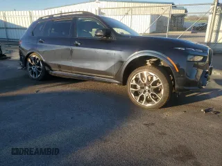 2024 BMW X7 M60i with VIN 5UX33EM09R9T49533, listed as a Copart auction lot 85370764 with 0 mi miles and Salvage Title. Bid and sale history available at carsss.com. Image 4.