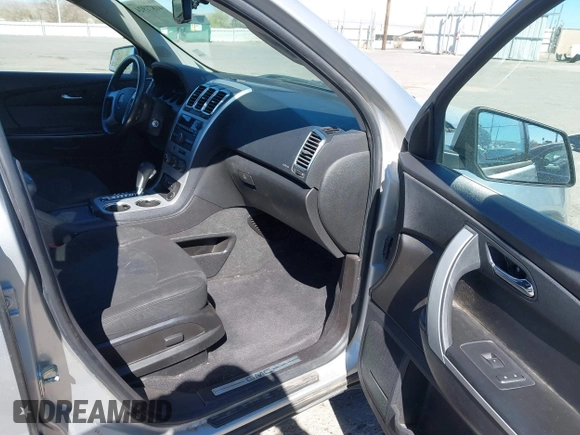 2012 GMC Acadia SLE with VIN 1GKKRPED7CJ369511, listed as a IAAI auction lot 41871924 with 117,020 mi miles. Bid and sale history available at carsss.com. Image 5.