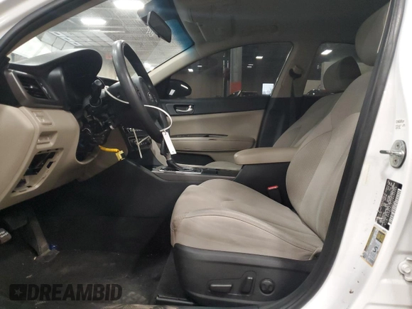 2018 Kia Optima LX with VIN 5XXGT4L31JG242900, listed as a Copart auction lot 54700895 with 110,882 mi miles and Salvage title. Bid and sale history available at DreamBid. Image 7.