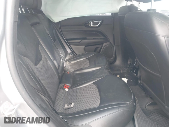 2022 Jeep Compass Latitude with VIN 3C4NJDBB4NT197015, listed as a IAAI auction lot 41182504 with 61,498 mi miles and . Bid and sale history available at DreamBid. Image 8.