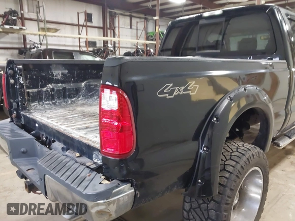 2009 Ford F-250 XL with VIN 1FTSW21579EA94732, listed as a IAAI auction lot 41447845 with 264,359 mi miles and . Bid and sale history available at DreamBid. Image 4.