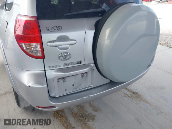 2007 Toyota RAV4 Sport with VIN JTMZD32VX76039045, listed as a IAAI auction lot 41934389 with 164,980 mi miles. Bid and sale history available at carsss.com. Image 6.