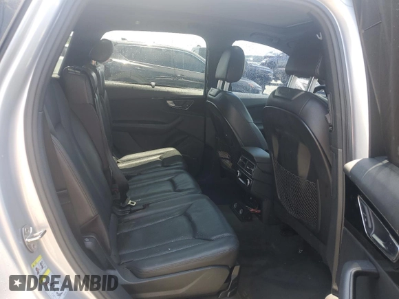 2017 Audi Q7 Prestige with VIN WA1VAAF7XHD059360, listed as a Copart auction lot 61988625 with 149,708 mi miles and Clean title. Bid and sale history available at DreamBid. Image 10.