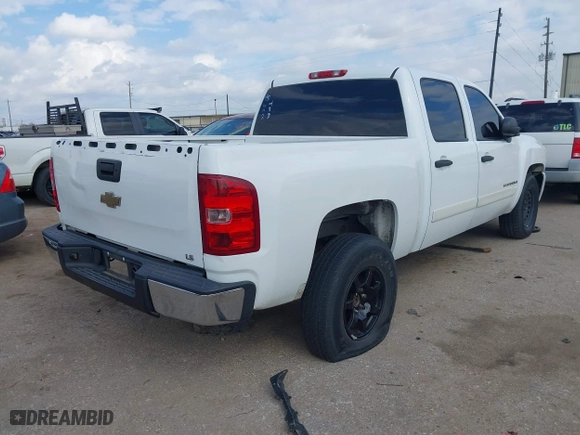 2007 Chevrolet Silverado 1500 LT w/1LT with VIN 2GCEC13C171708765, listed as a IAAI auction lot 41496026 with 250,396 mi miles. Bid and sale history available at carsss.com. Image 4.
