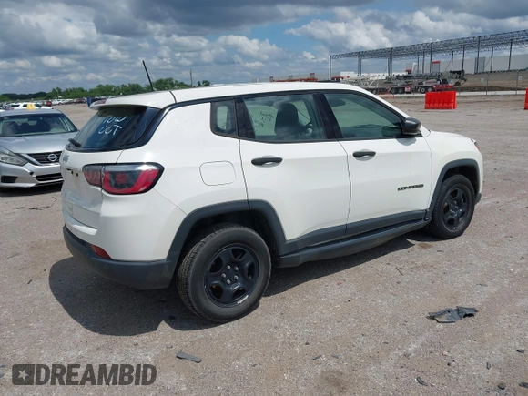 2018 Jeep Compass Sport with VIN 3C4NJCAB3JT263298, listed as a IAAI auction lot 42218194 with 104,604 mi miles and . Bid and sale history available at DreamBid. Image 4.