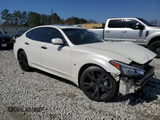 2016 Infiniti Q70 z VIN JN1BY1AP6GM220459, wystawiony jako Copart lot #48928775 z przebiegiem 101 405 mil mil oraz Szkody całkowita. Historia ofert i sprzedaży dostępna na DreamBid. Obrazek 4.