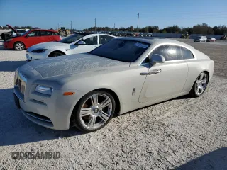 2015 Rolls-Royce Wraith z VIN SCA665C52FUX85269, wystawiony jako Copart lot #77326374 z przebiegiem Nie podano mil oraz Szkody całkowita. Historia ofert i sprzedaży dostępna na DreamBid. Obrazek 1.
