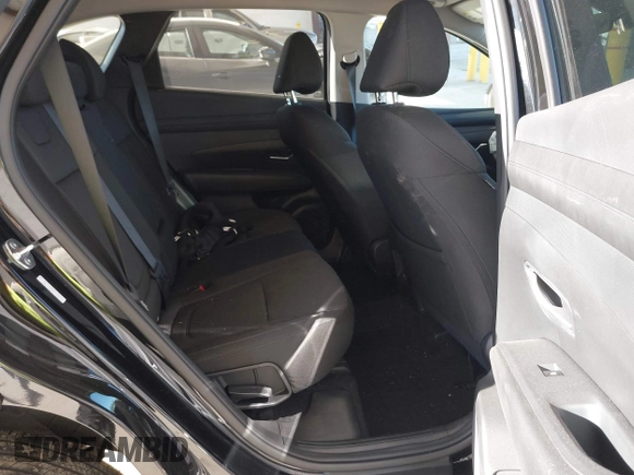 2025 Hyundai Tucson SEL with VIN 3KMJBCDE2SE004676, listed as a IAAI auction lot 42086914 with 1,717 mi miles. Bid and sale history available at carsss.com. Image 8.