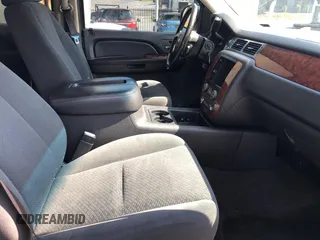 2008 Chevrolet Avalanche LTZ with VIN 3GNFK12368G179855, listed as a Copart auction lot 74753294 with 236,884 mi miles and Clean Title. Bid and sale history available at carsss.com. Image 5.