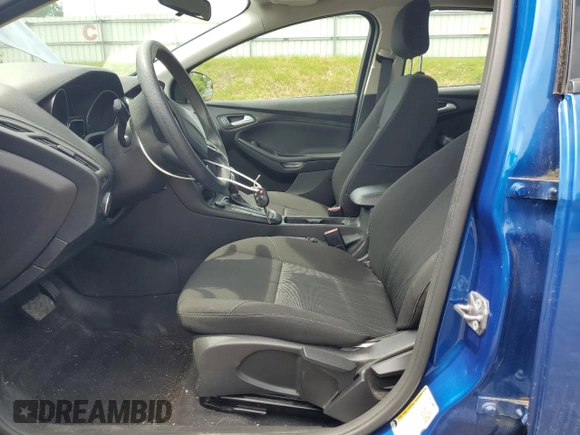 2018 Ford Focus SE with VIN 1FADP3FEXJL282378, listed as a Copart auction lot 59371975 with 30,029 mi miles and Salvage title. Bid and sale history available at DreamBid. Image 7.